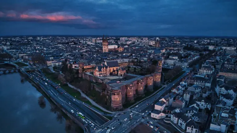 À Angers, ce qui attend écoles, quartiers et clubs