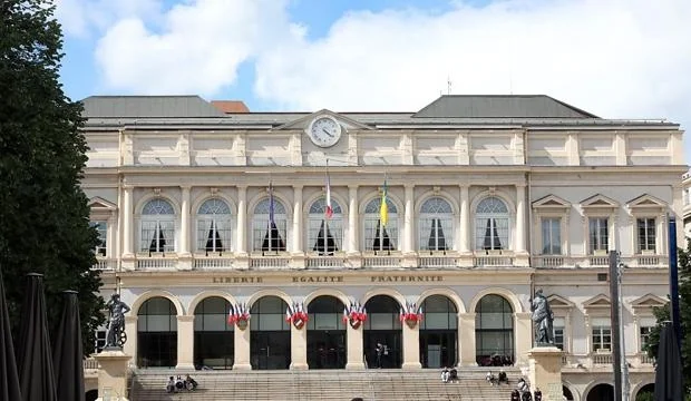 Saint-Étienne: la vie municipale à suivre sans se déplacer