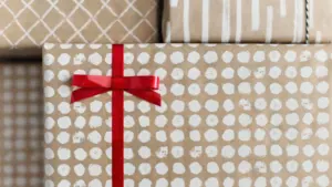 Choisir un cadeau utile : les vérifications qui comptent