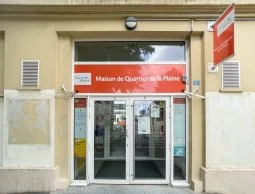 À Saint-Denis, la rentrée se prépare aussi en ville
