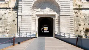 Nîmes et le crime : ultime visite ce 30 août à 18 h 30